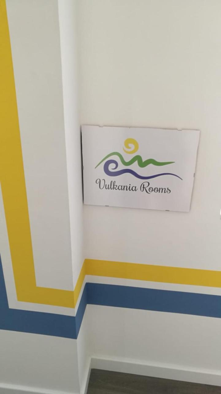 Vulkania Rooms Napoli Esterno foto