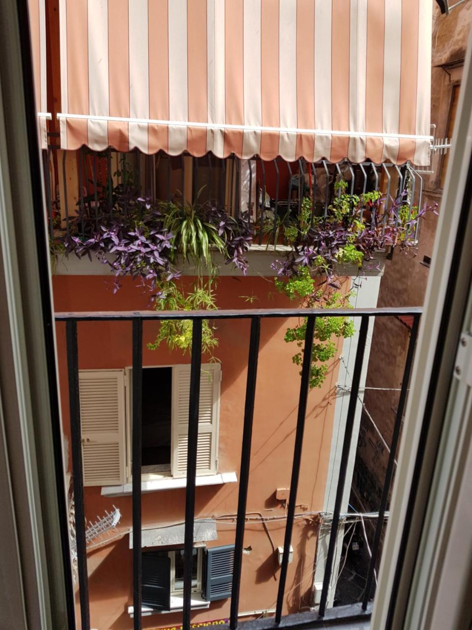 Vulkania Rooms Napoli Esterno foto